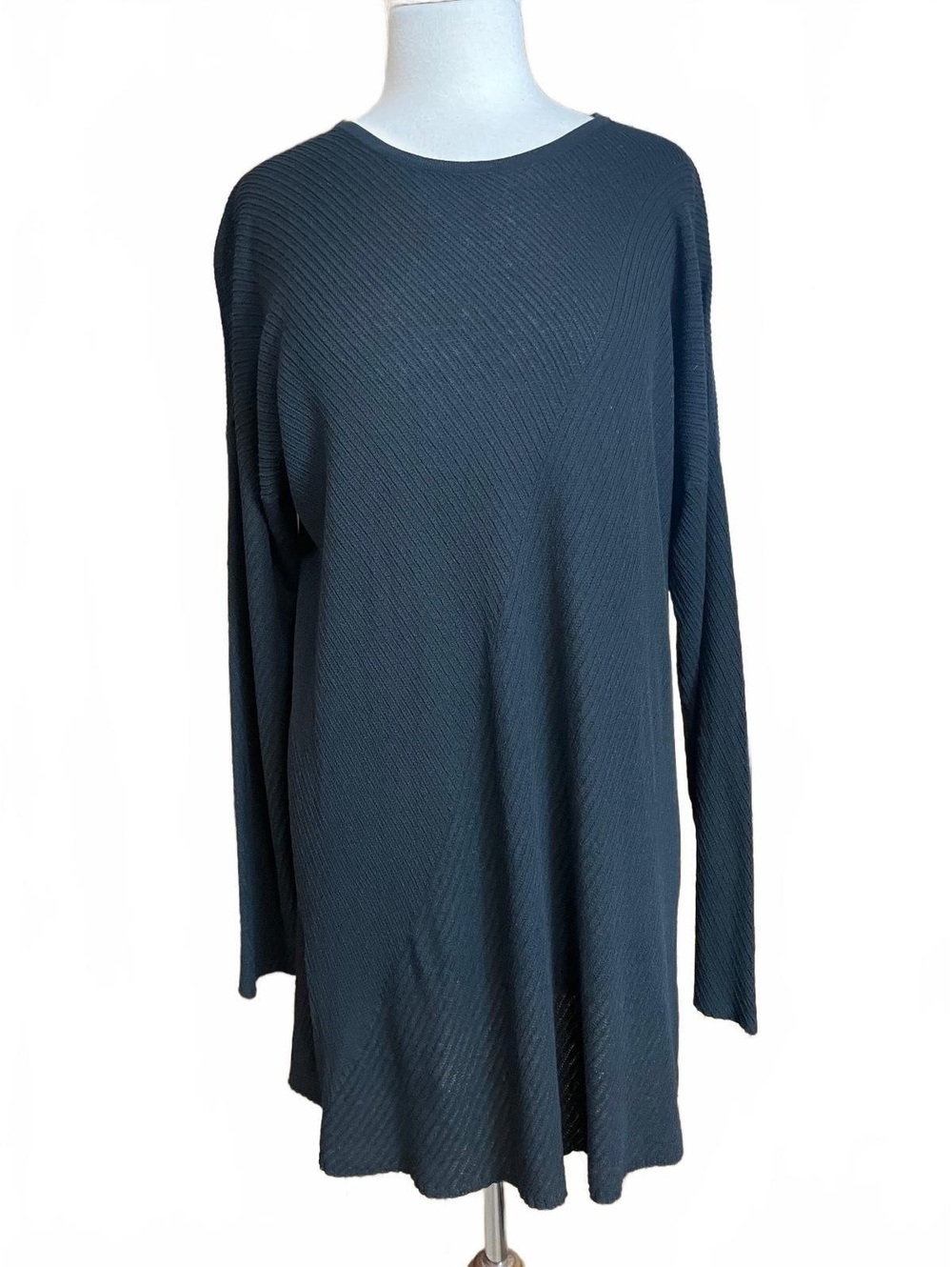 Eileen Fisher classic black tunic large